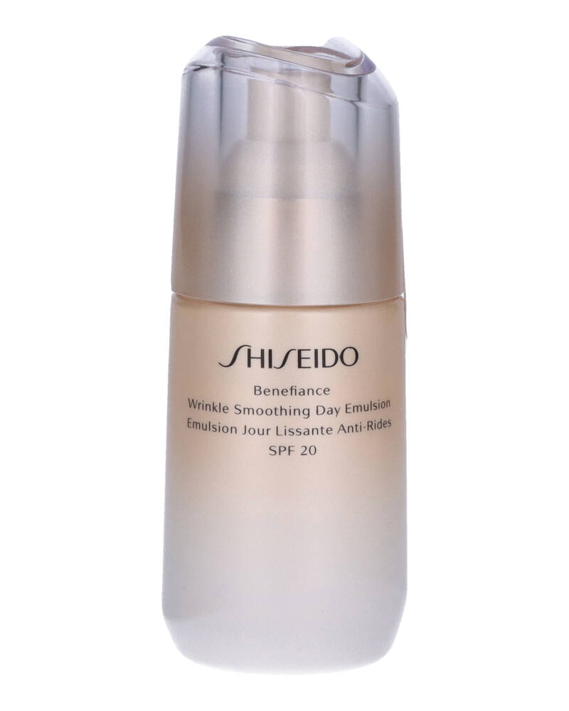 Shiseido Benefiance Wrinke Smoothing Day Emulsion 75 ML Health & Beauty Personal Care Cosmetics Skin Lotion Moisturizer Beautycos